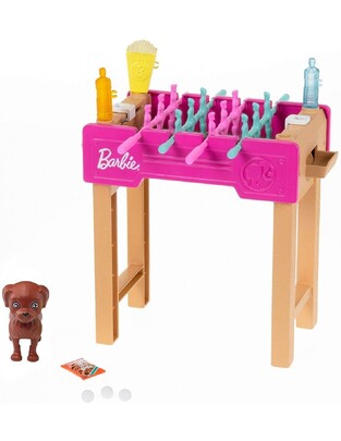 Barbie Έπιπλα Mini Playset Με Κατοικίδιο Σκυλάκι, Επιτραπέζιο Ποδοσφαιράκι Και Αξεσουάρ - GRG77