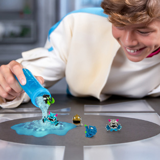 Mr Beast Lab - 5 Φιγούρες Swarms - GP24708