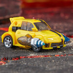 Transformers Legacy United Deluxe Class Animated Bumblebee - F8524