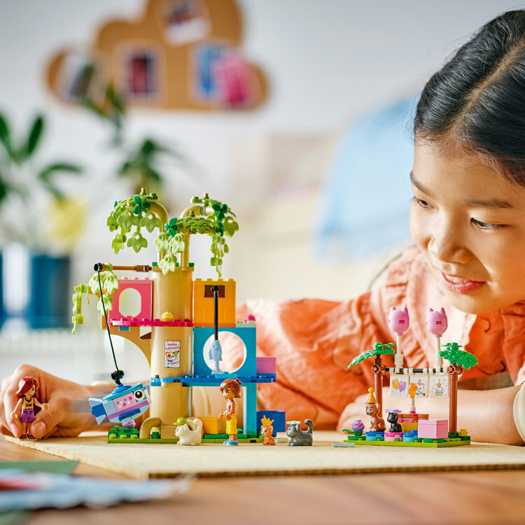 LEGO Friends Cat Birthday Party & Tree House - 42666 