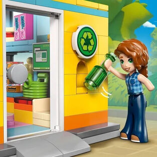 LEGO Friends Heartlake City Convenience Store - 42680