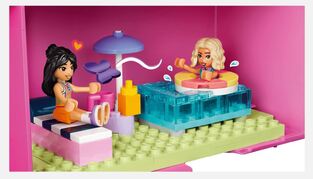 LEGO Friends Creative Dollhouse Suitcase - 42697