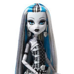 Monster High Reel Drama Frankie Stein doll - HKN29