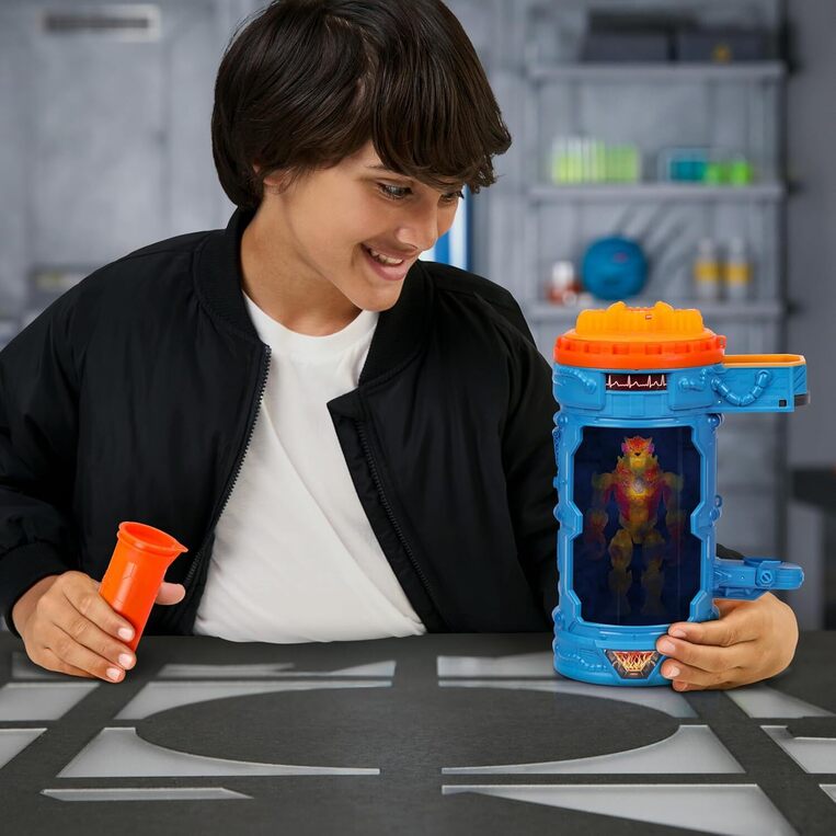 Mr. Beast Lab Swarms Action Figure Fire Panther 26 cm - MOTO25009