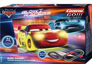 Πίστα Carrera GO!!! Set: Disney Cars - Glow Racers Lightning McQueen VS Jackson Storm - Battery Operated 1:43 - 20063521