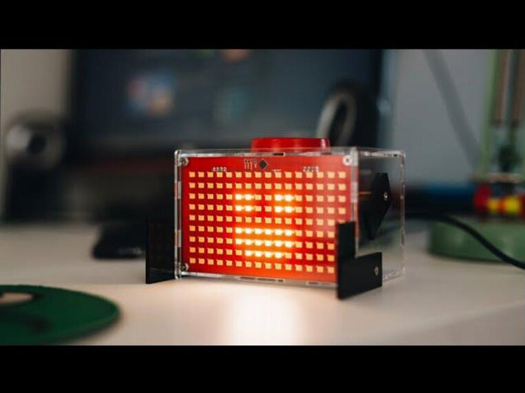 CircuitMess Spencer - DIY Voice Assistant - 3859893644153