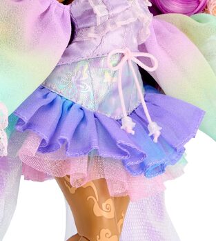 Mirror Mi Luna Skye Fashion Doll with Accessories - 253495EUC