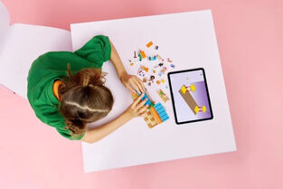 LEGO Friends Dog Treats Bakery - 42677