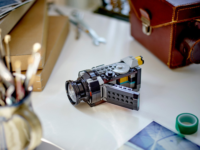 Retro Camera 
