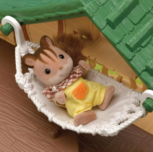 Sylvanian Families Lakeside Lodge - SF5451