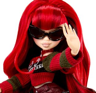 Mirror Mi Blaze Maxx Fashion Doll With Accessories - 253471EUC