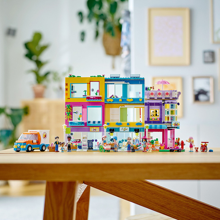 Lego Friends Main Street Building - 41704