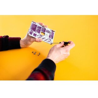 CircuitMess Synthia - DIY Digital Music Sampler - 3859893644580