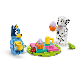 LEGO Bluey Playground Fun With Bluey And Chloe - 11201 