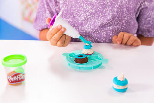 Playdoh Magical Mixer Playset - F4718