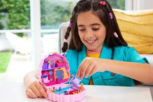 Polly Pocket Groom And Glam Poodle Compact - HKV35