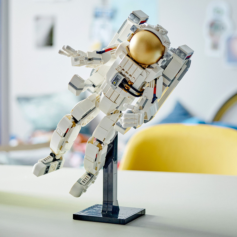 Space astronaut 