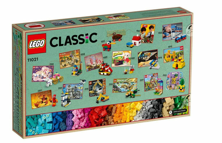 LEGO Classic 90 Years Of Play - 11021