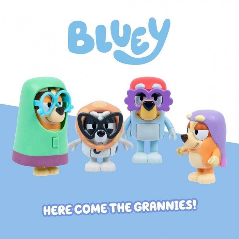 Bluey Σετ Με 4 Φιγούρες Και Αξεσουάρ Here Come The Grannies - BLYB5000