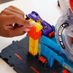 Hot Wheels Πίστα City Με Περιστρεφόμενες Ρόδες - HDP02