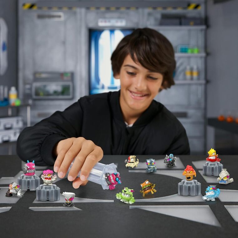 MrBeast Lab Swarms Hyper Fusion Series Mega Lab 14-Pack - MOTO24786