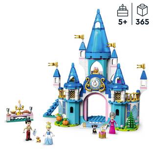 Cinderella And Prince And Charming's Castle 