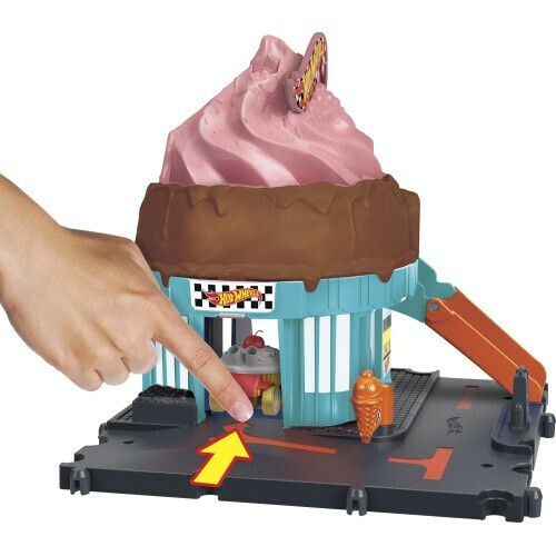 Hot Wheels Πίστα City Ice Cream Shop - HTN77