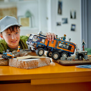LEGO City Arctic Explorer Science Lab Truck - 60471